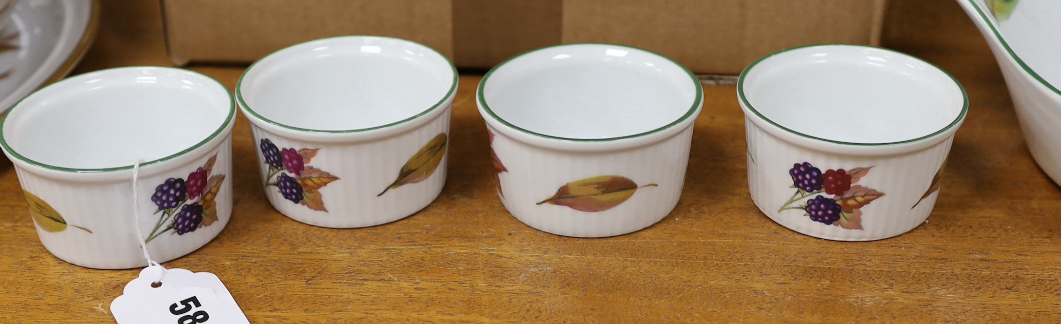 Worcester Evesham pattern tableware and Minton cake plate